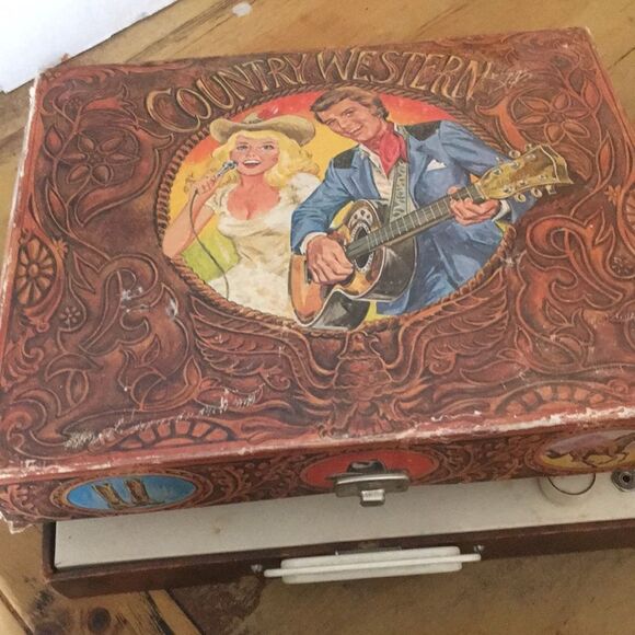 Vintage Vanity Fair country western record player - Picture 8 of 12